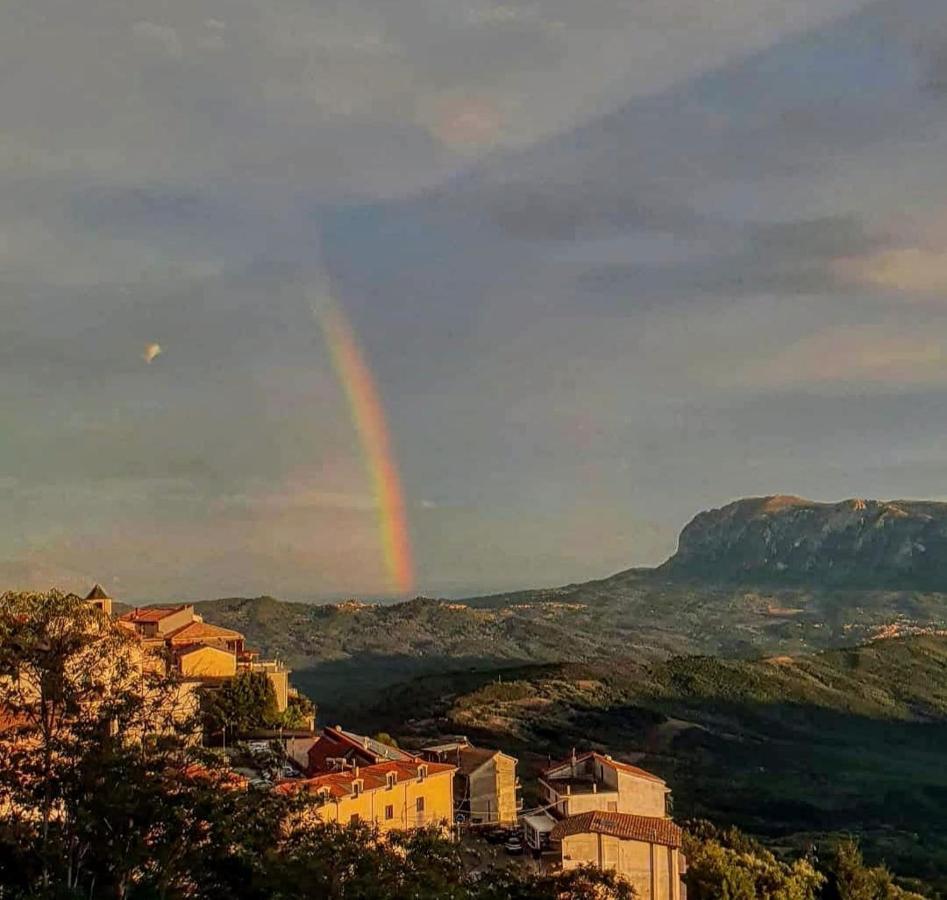 Agriturismo Ai Monaci Montano Antilia Экстерьер фото