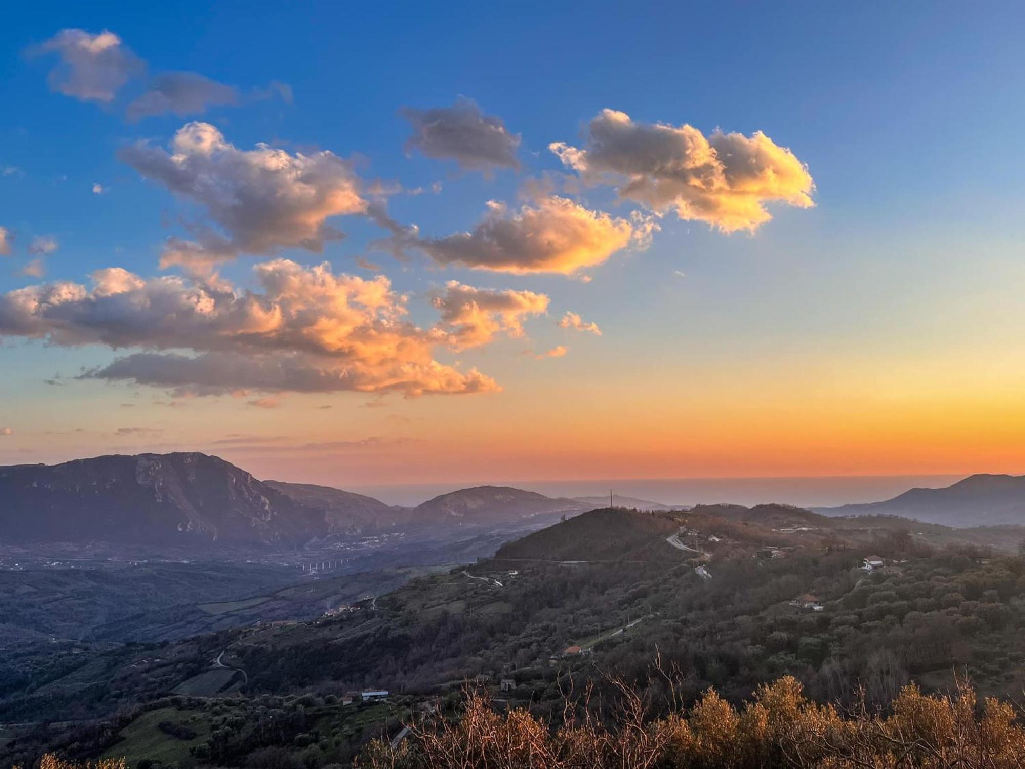 Agriturismo Ai Monaci Montano Antilia Экстерьер фото